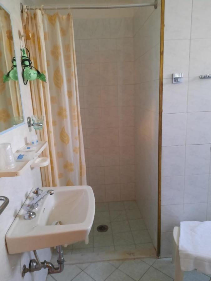 Hotel Villa Claudio 马里纳迪马萨 外观 照片