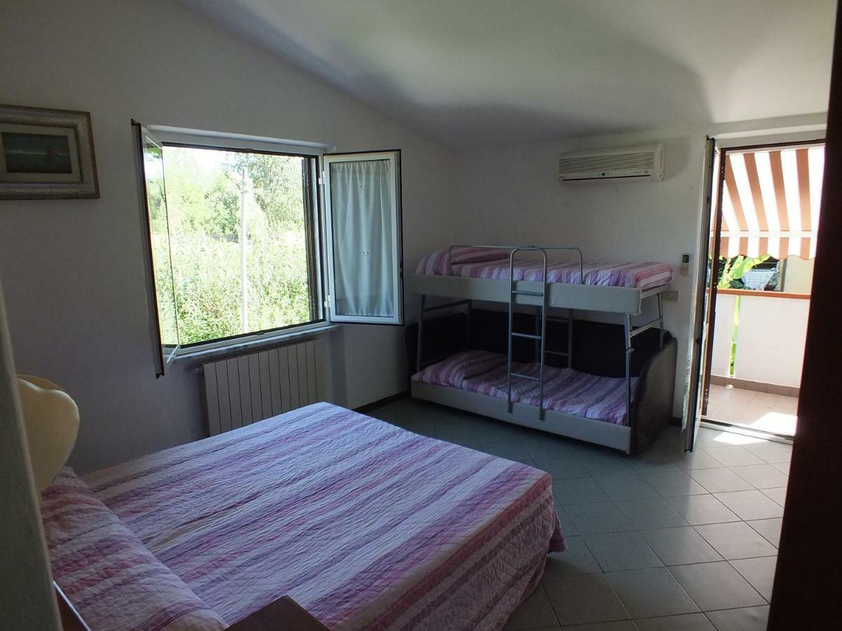 Hotel Villa Claudio 马里纳迪马萨 外观 照片